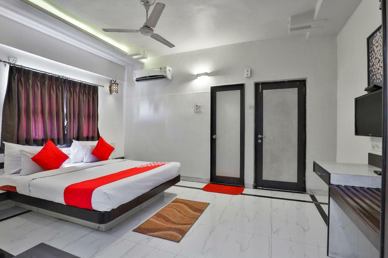 Hotel Sai Kripa Imperial Daman Ngoại thất bức ảnh