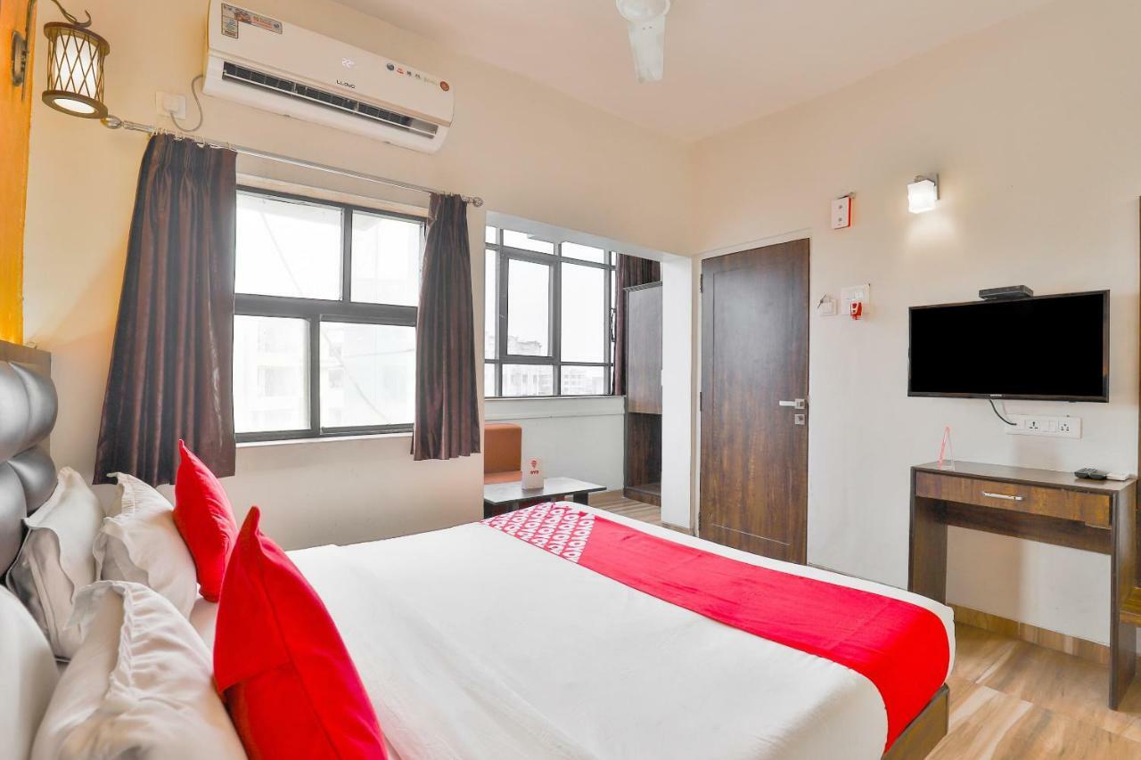 Hotel Sai Kripa Imperial Daman Ngoại thất bức ảnh