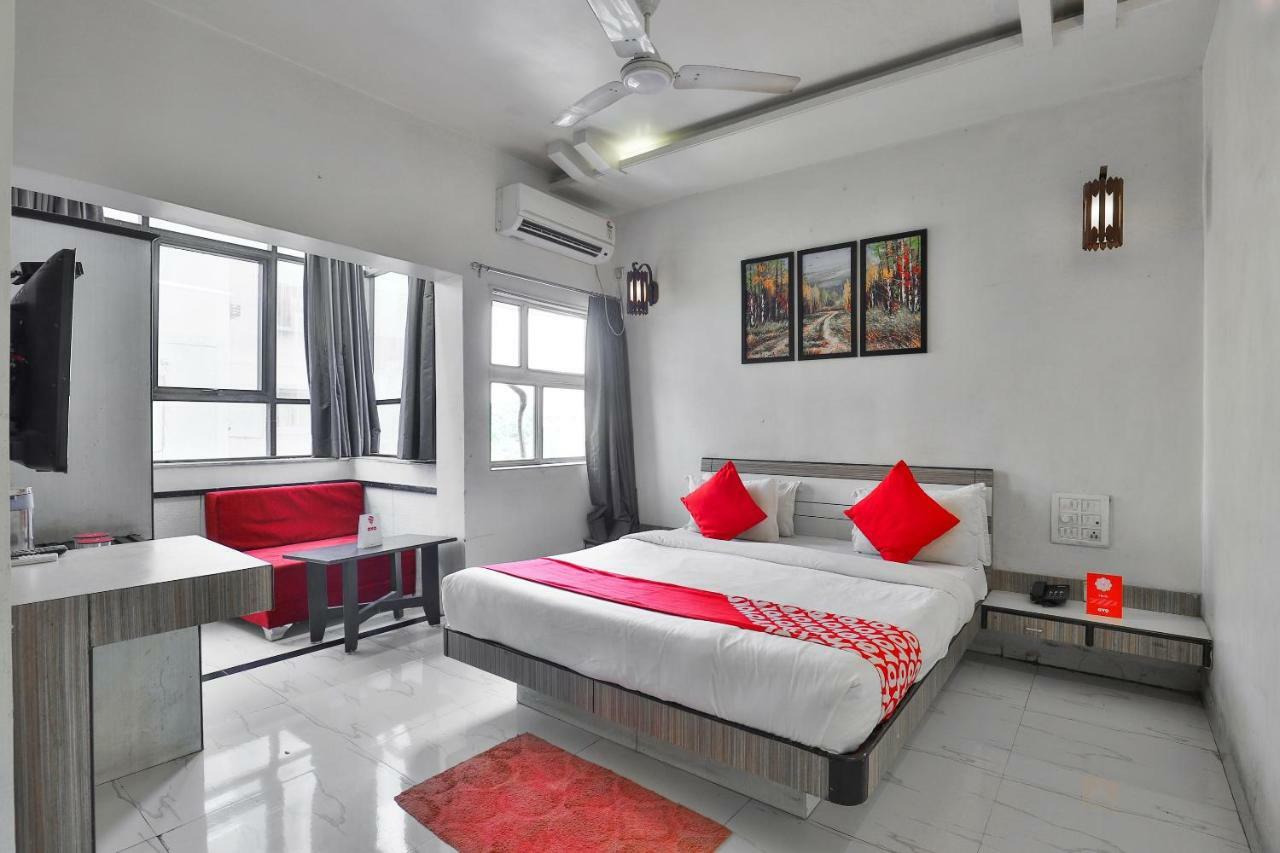 Hotel Sai Kripa Imperial Daman Ngoại thất bức ảnh