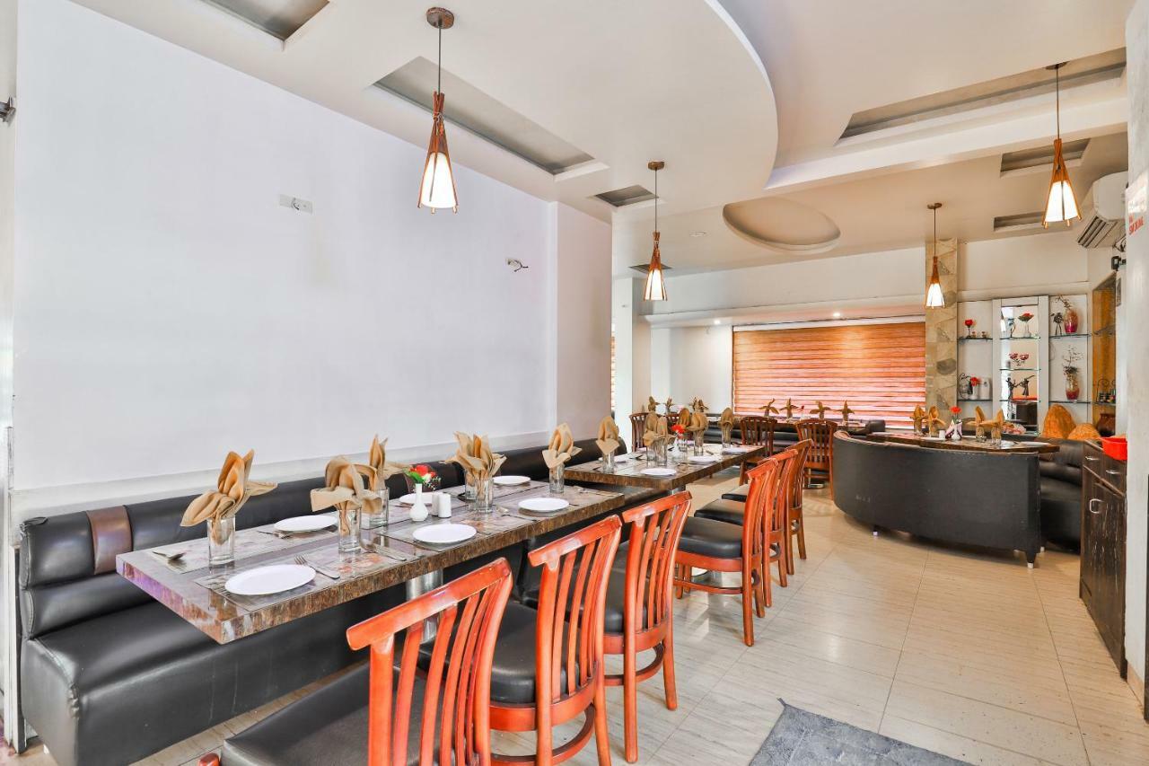 Hotel Sai Kripa Imperial Daman Ngoại thất bức ảnh