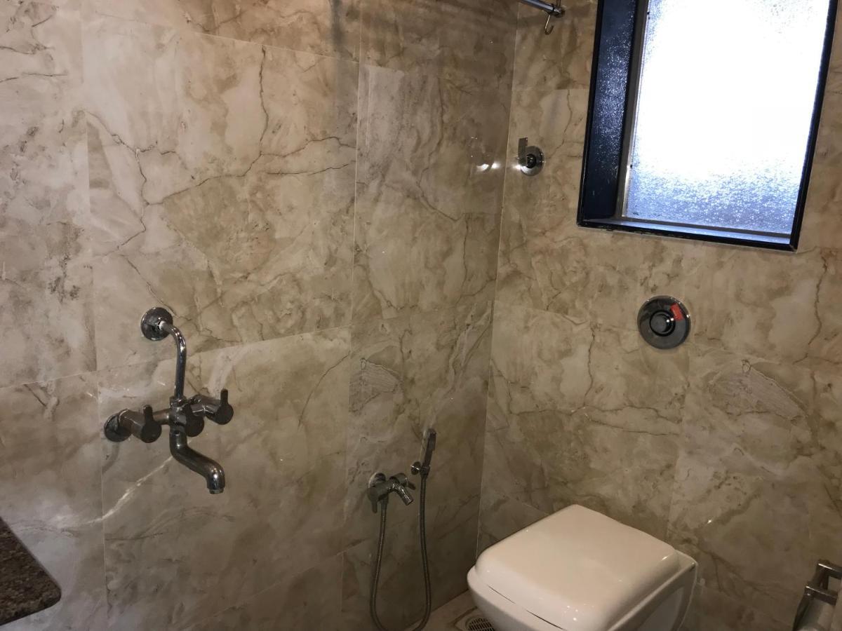 Hotel Sai Kripa Imperial Daman Ngoại thất bức ảnh